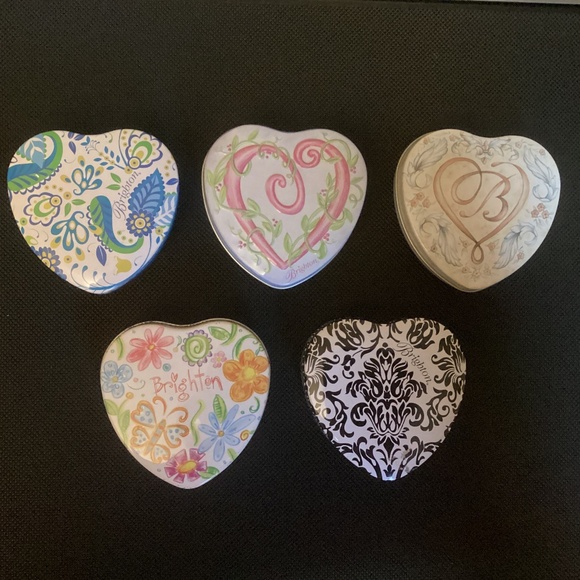 Brighton Other - Brighton Floral Heart and Black/White Shaped Lidded Tin Trinket Box 💕💜💙